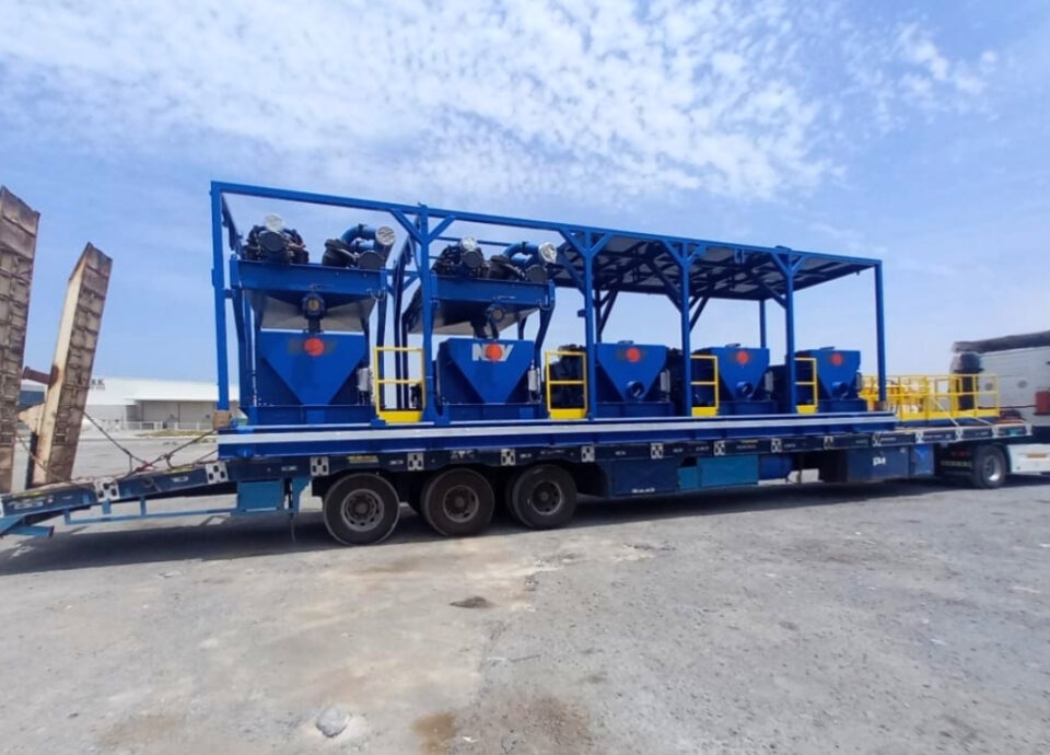 heavy truck transport in Dubai